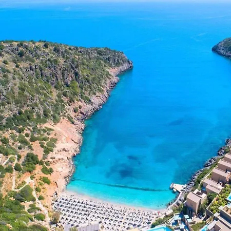 Villa In With Private Pool & Gardens Kipszéli