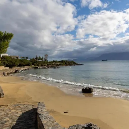 Villa In With Private Pool & Gardens *