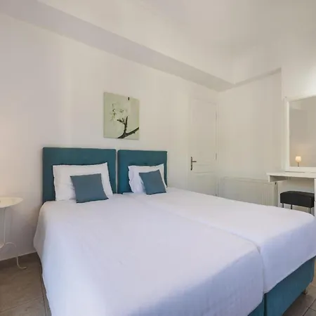 Willa In With Private Pool & Gardens Kypseli